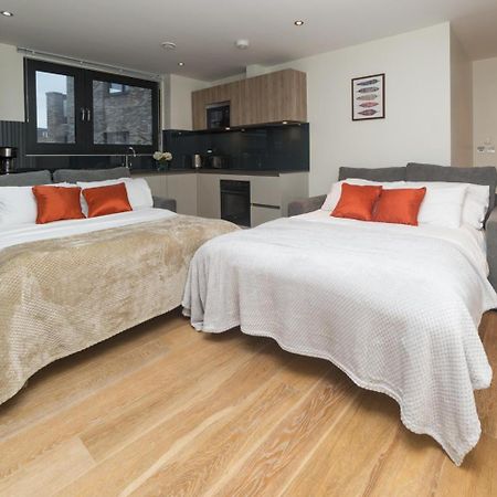 Central Tower Bridge Apartment London Room photo
